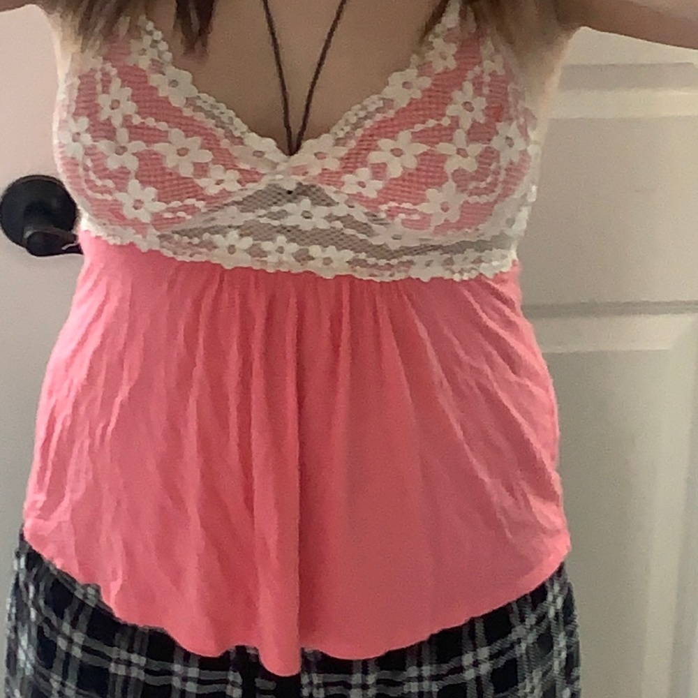 pink and white lace tank top